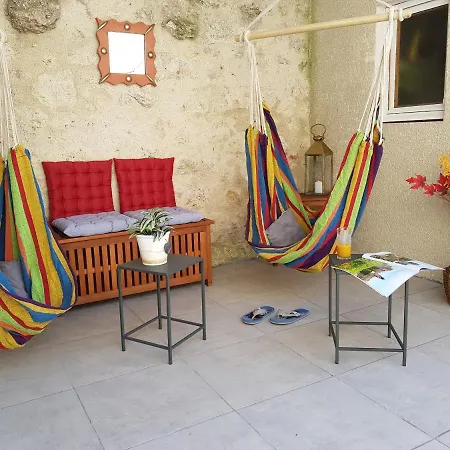 La Maison De Simon, Calme, Espace, Cadre De Vie Exeptionnel Des 16 E Par N Par P Vakantiehuis *